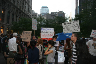 Illustration for article titled "Radiohead Wouldn't Play In The Big East Either": Occupy Wall Street Has An "Occupy Herbstreit" Photobomber